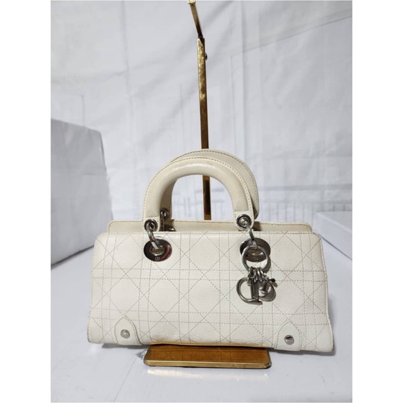 Authentic CHRISTIAN DIOR Calfskin Cannage Stitched Small Lady East West Lady Dio - Picture 15 of 15